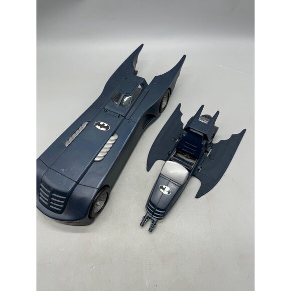 Batmobile 1993 Kenner DC Comics Vintage Toy Car READ - Picture 7 of 7